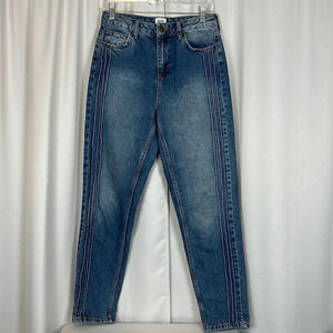 BDG‎ Urban Outfitters High Waist Mom Jean Size W28 L32